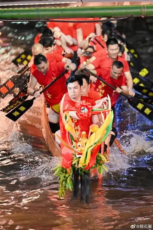 佛山龙舟激战KPL：2024夏季赛版本答案竟是一招“飙船”战术？